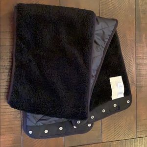 Lululemon Ivivva scarf wrap
